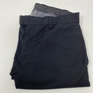 Men’s Calvin Klein Slim Fit Black Dress Pants 32W x 32L